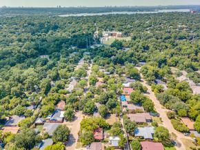 2217  Longwood Lane , Dallas Texas 75228