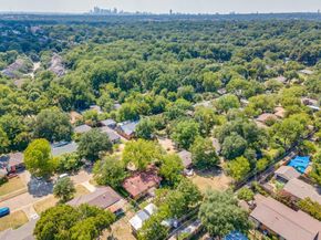 2217  Longwood Lane , Dallas Texas 75228