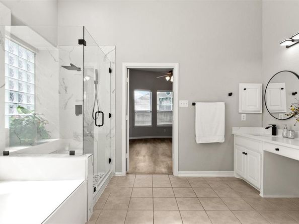 730  Peco Street , Lantana Texas 76226