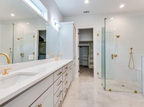 6631  Tyree Street , Dallas Texas 75209
