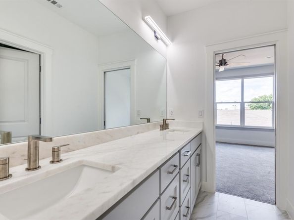 6631  Tyree Street , Dallas Texas 75209