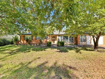 3004  Conejos Drive 