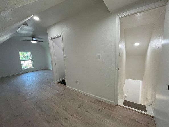 2851  Casey Street , Dallas Texas 75215