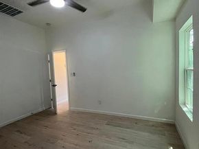 2851  Casey Street , Dallas Texas 75215