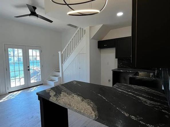 2851  Casey Street , Dallas Texas 75215