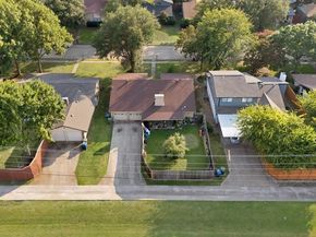 2913  Green Oaks Drive , Garland Texas 75040