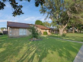 2913  Green Oaks Drive , Garland Texas 75040