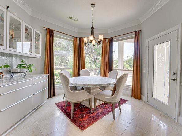 324  La Reata Court , Cedar Hill Texas 75104