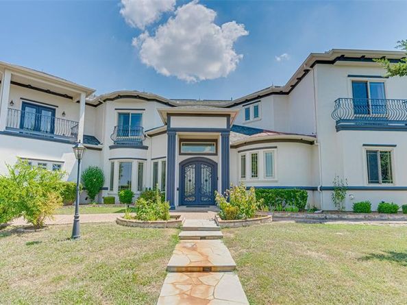 324  La Reata Court , Cedar Hill Texas 75104