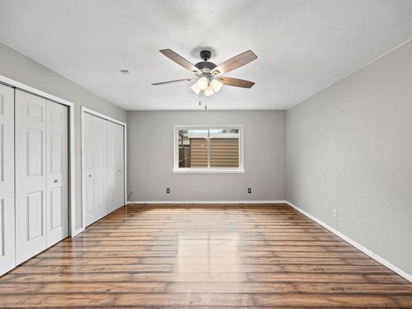 3310  Meadow Oaks Drive , Garland Texas 75043