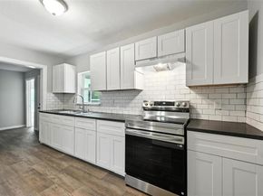 2837  Avenue A  , Fort Worth Texas 76105