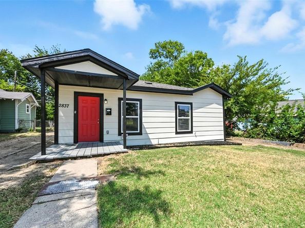 2837  Avenue A  , Fort Worth Texas 76105