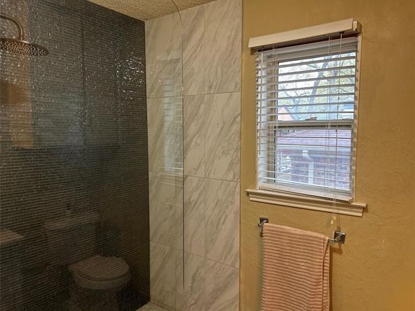 3028  Scenic Hills Court , Bedford Texas 76021