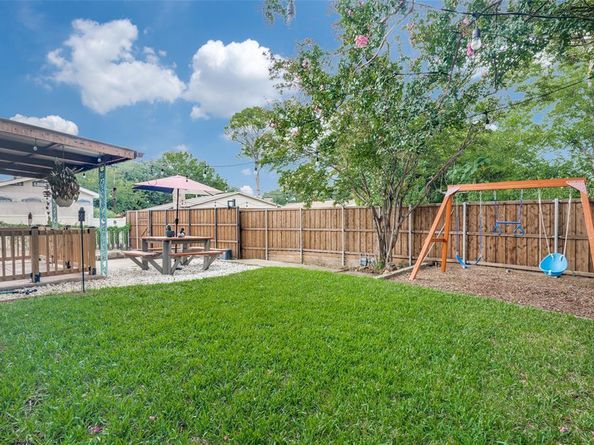 4210  Mayflower Drive , Garland Texas 75043