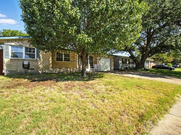 13975  Stardust Lane , Farmers Branch Texas 75234
