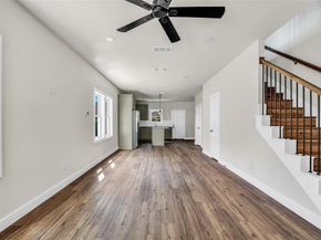 1606  College Avenue , Fort Worth Texas 76104