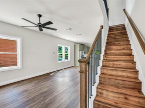 1606  College Avenue , Fort Worth Texas 76104