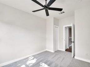 1606  College Avenue , Fort Worth Texas 76104