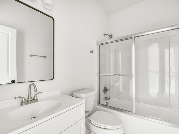1606  College Avenue , Fort Worth Texas 76104