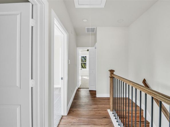 1606  College Avenue , Fort Worth Texas 76104
