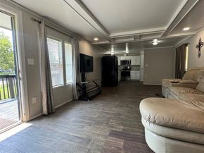 509  Youngstown Street  4, Dallas Texas 75253
