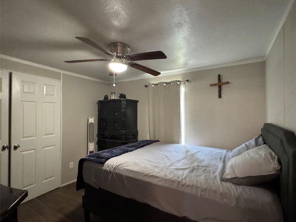 509  Youngstown Street  4, Dallas Texas 75253