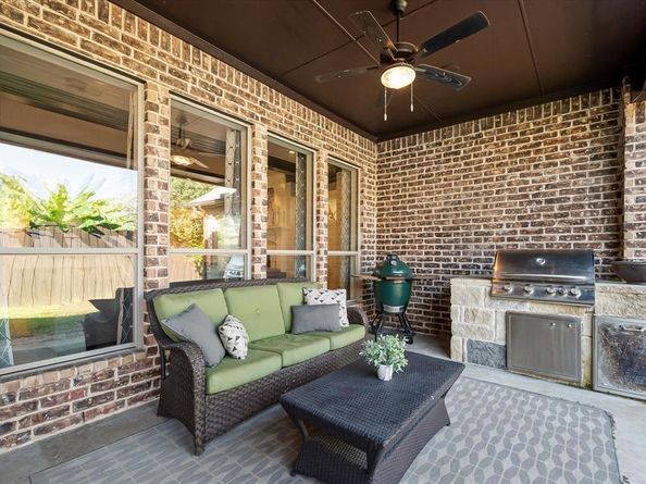 3301  Vista Lake Circle , Mansfield Texas 76063