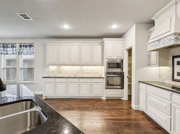 640  Tierra Vista Way , Fort Worth Texas 76131