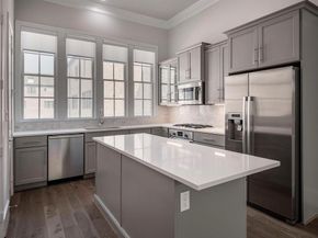 4112  Runyon Road , Addison Texas 75001
