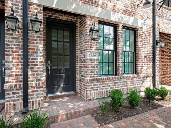 4112  Runyon Road , Addison Texas 75001