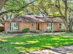 9856  Shoreview Road , Dallas Texas 75238