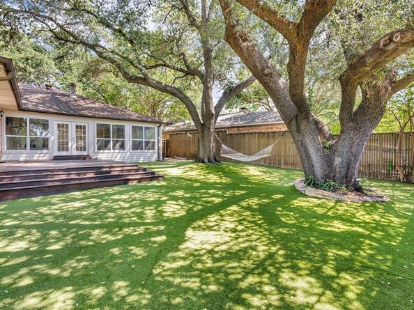 9856  Shoreview Road , Dallas Texas 75238