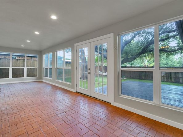 9856  Shoreview Road , Dallas Texas 75238