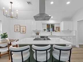 822  Trevor Way , Arlington Texas 76001