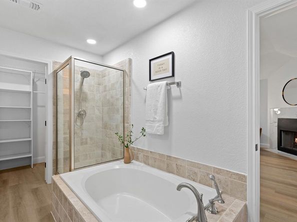 822  Trevor Way , Arlington Texas 76001
