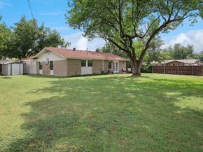736  Pinehurst Drive , Richardson Texas 75080