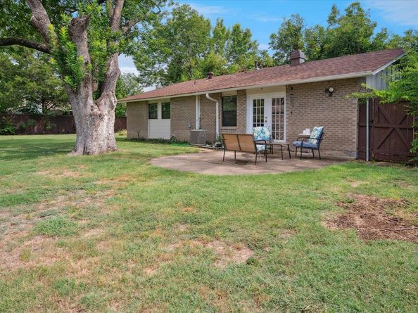 736  Pinehurst Drive , Richardson Texas 75080