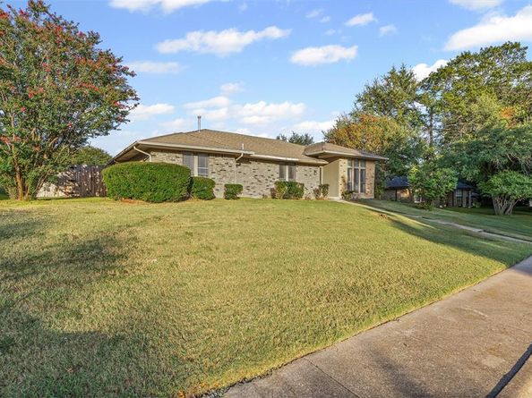 1340  Grand Teton Drive , DeSoto Texas 75115