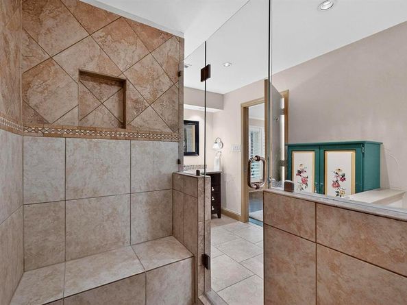 2627  Lakehill Lane , Carrollton Texas 75006