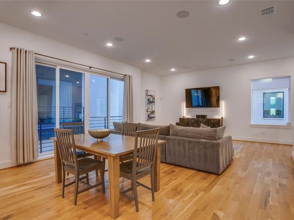 1936  Kearney Court , Dallas Texas 75204