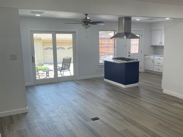 9107  Lindaro Lane , Dallas Texas 75228