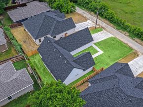 2638  Durham Road , Dallas Texas 75241