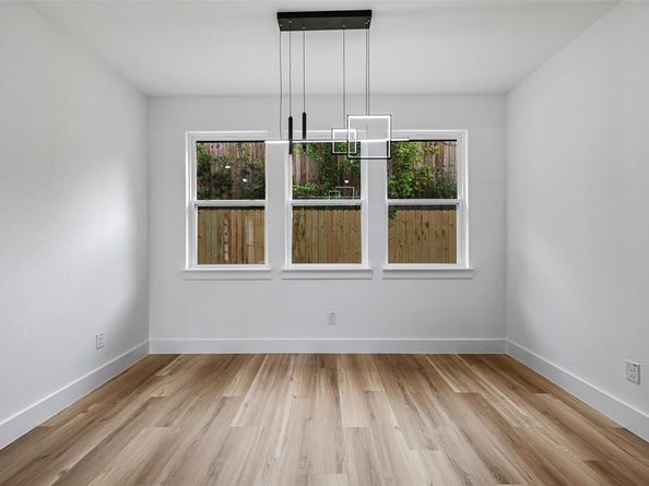 2638  Durham Road , Dallas Texas 75241