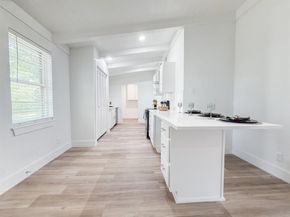 5808  Wales Avenue , Fort Worth Texas 76133