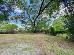 5808  Wales Avenue , Fort Worth Texas 76133