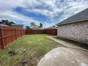 2800  Helen Lane , Mesquite Texas 75181