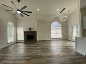 2800  Helen Lane , Mesquite Texas 75181