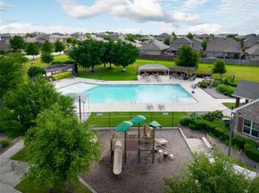 320  Red Rock Trail , Fort Worth Texas 76052