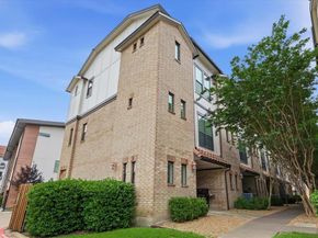 13900  Noel Road  15, Dallas Texas 75240