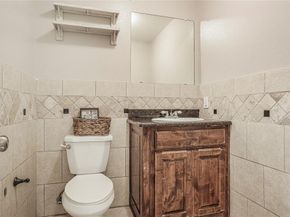813  Beacon Hill Drive , Irving Texas 75061
